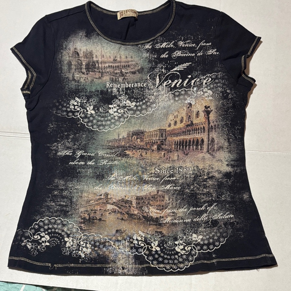-Inspired Black Venice Short Sleeve Top